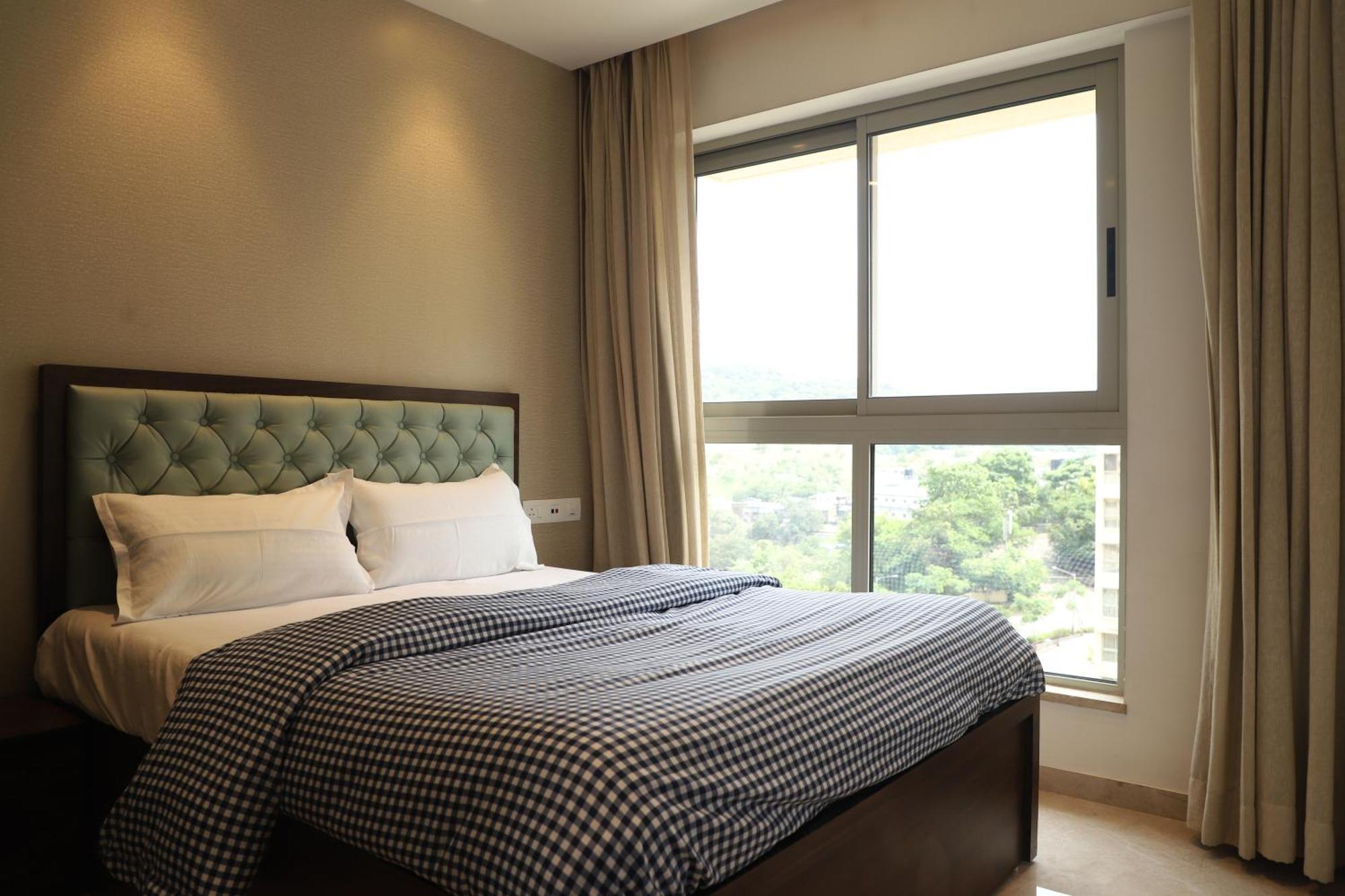 Zenia Luxury Suites And Serviced Apartments Mumbai Exterior photo