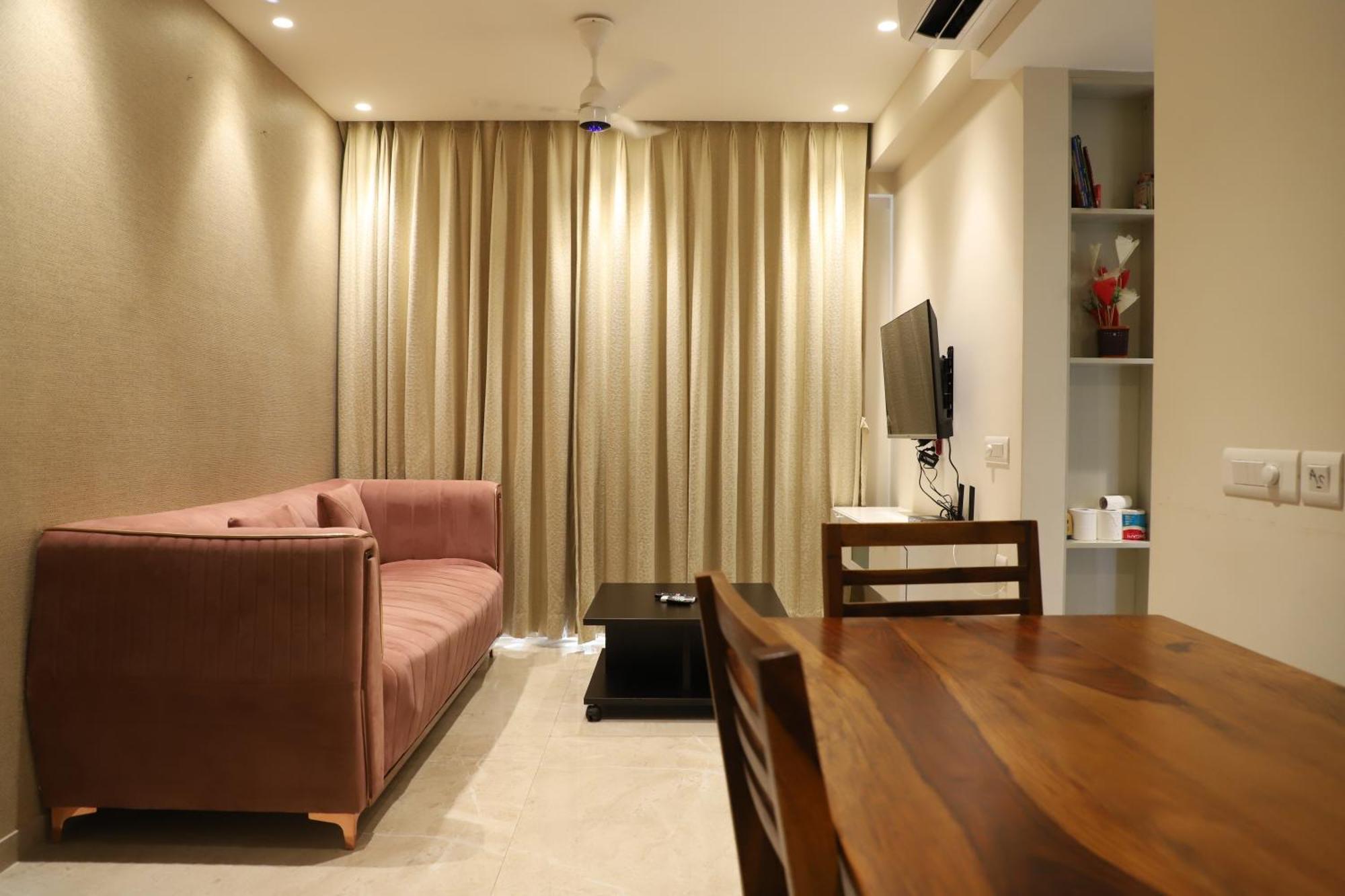 Zenia Luxury Suites And Serviced Apartments Mumbai Exterior photo