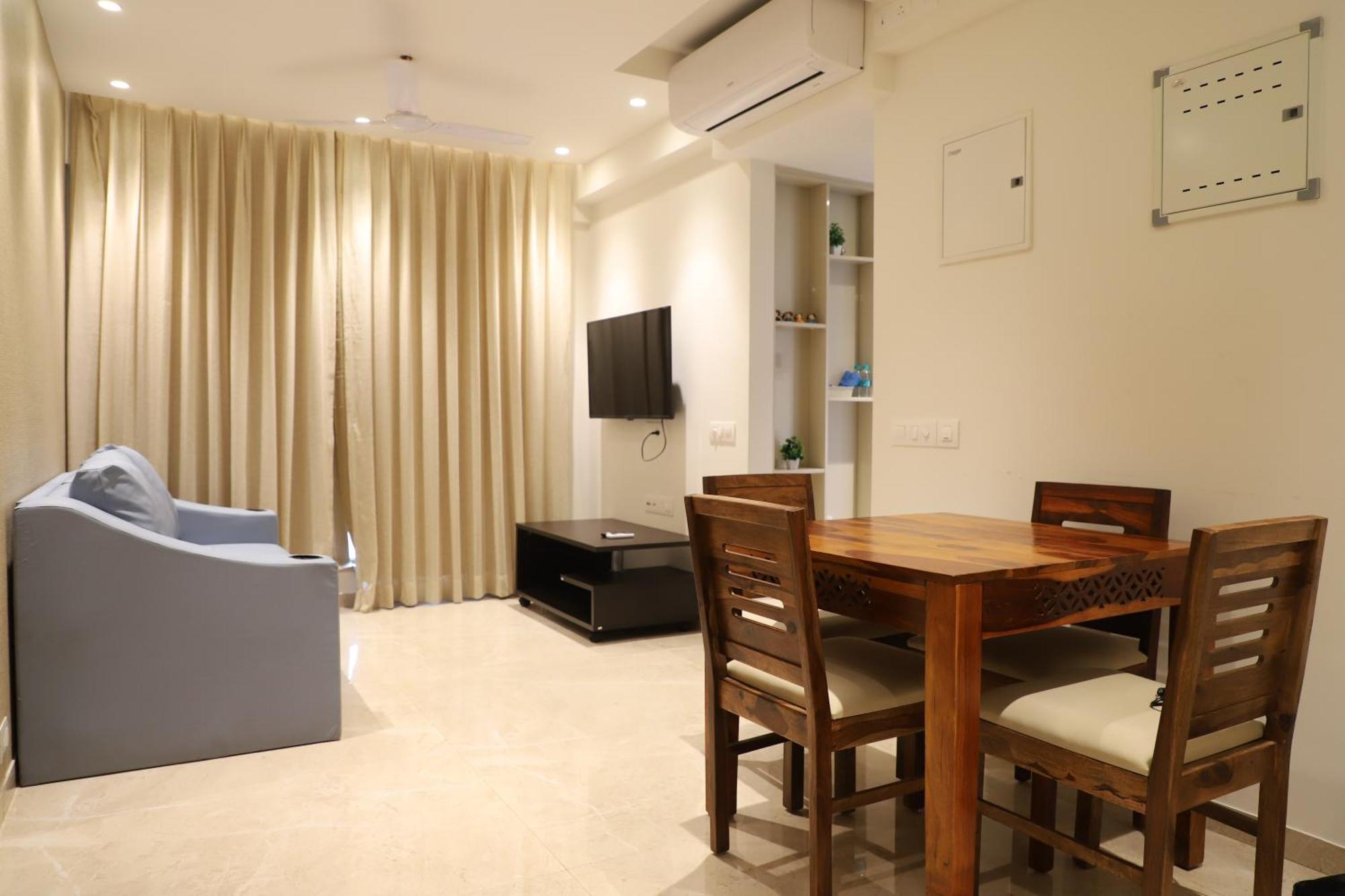 Zenia Luxury Suites And Serviced Apartments Mumbai Exterior photo